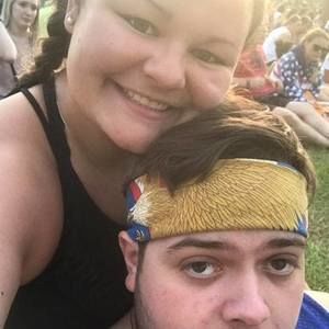 Meet your Posher, Claire